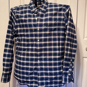Levi’s Blue Plaid Button Down Large